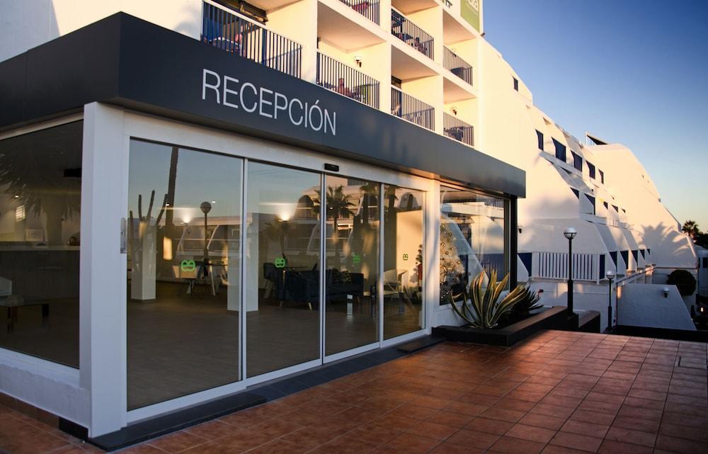 Ereza Apartamentos Los Hibiscos - Adults Only Puerto del Carmen  Exterior foto